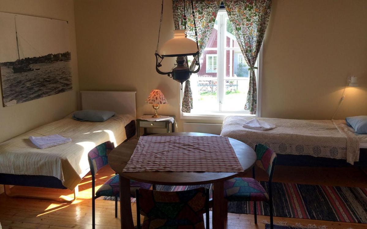 Föglö Guesthouse Enigheten מראה חיצוני תמונה