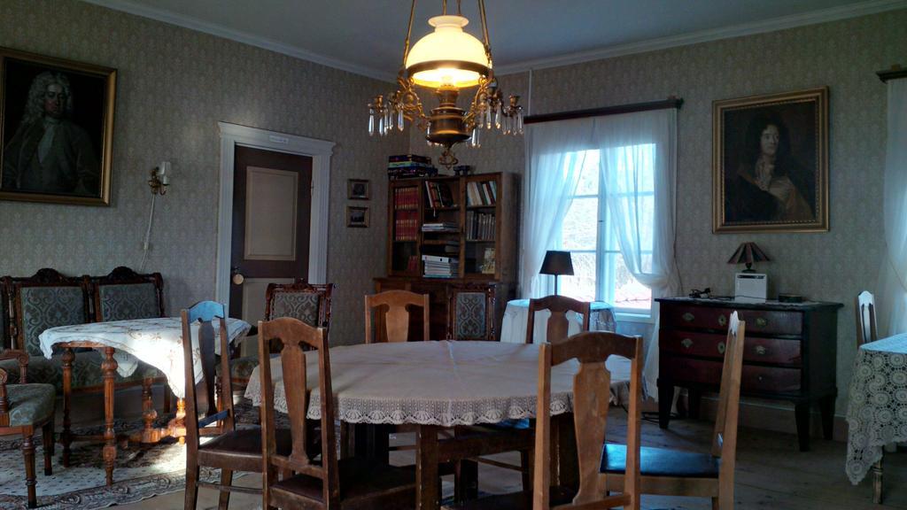 Föglö Guesthouse Enigheten מראה חיצוני תמונה