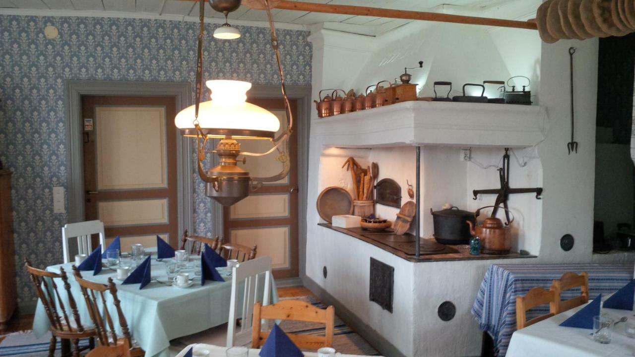 Föglö Guesthouse Enigheten מראה חיצוני תמונה